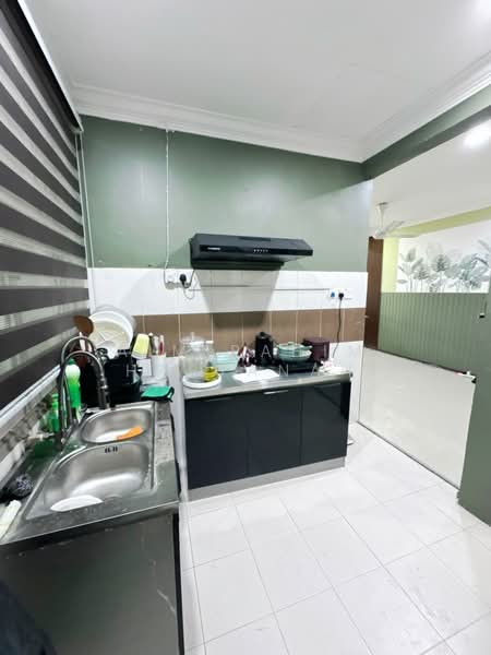 1-storey Terraced House for Sale in Telok Mas (Melaka) - AimiRahim Hartanah - Kitchen - PropertyGuru.com.my