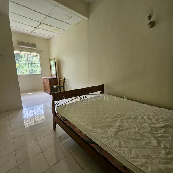 Rumah Teres 2 Tingkat untuk Dijual di Taman Melawati (Ulu Kelang) - Alan Chin - Bedroom - PropertyGuru.com.my
