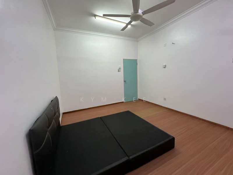 Rumah Teres 2 Tingkat untuk Disewa di Johor Bahru (Johor) - Kym Kee - Bedroom - PropertyGuru.com.my