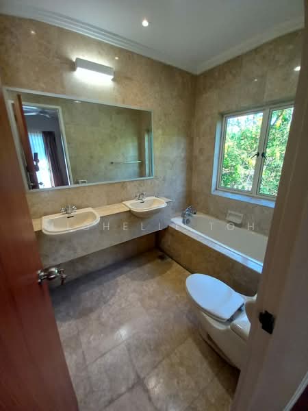 3.5-storey Terraced House for Rent in Keramat (Kuala Lumpur) - Michelle Toh - Bathroom - PropertyGuru.com.my