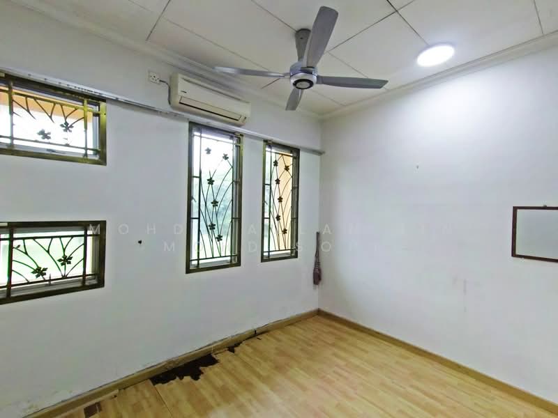 2-storey Terraced House for Sale in Taman Pinggiran Usj (Subang Jaya) - Mohd Hazlan bin Mohd Sopi - PropertyGuru.com.my