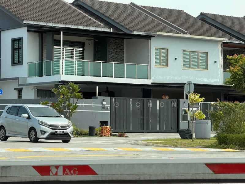 Rumah Teres untuk Dijual di Skudai (Johor) - Fu Heng Chong - Exterior - PropertyGuru.com.my