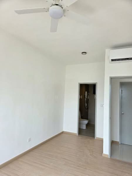 Condominium for Rent at LEA By The Hills - Alan Chin - Bathroom - PropertyGuru.com.my