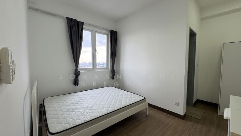 Servis Apartment untuk Dijual di Pinnacle Sri Petaling - Johann Paul Gregory - Bedroom - PropertyGuru.com.my