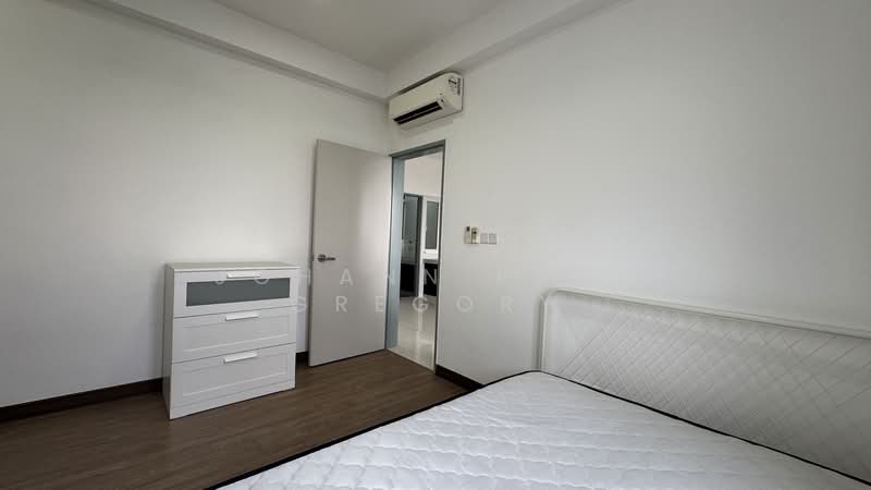 Servis Apartment untuk Dijual di Pinnacle Sri Petaling - Johann Paul Gregory - Bedroom - PropertyGuru.com.my