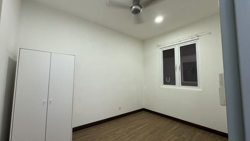 Servis Apartment untuk Dijual di Pinnacle Sri Petaling - Johann Paul Gregory - Bedroom - PropertyGuru.com.my