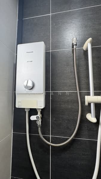 Servis Apartment untuk Dijual di Pinnacle Sri Petaling - Johann Paul Gregory - Bathroom - PropertyGuru.com.my