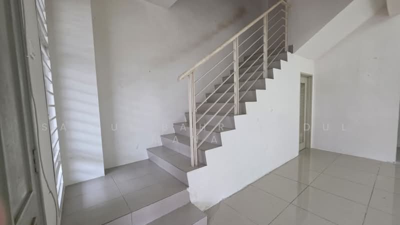 Rumah Kluster untuk Dijual di Bandar Saujana Putra (Tanjong Duabelas) - Saiful Bahri Abdul Manan - Interior - PropertyGuru.com.my