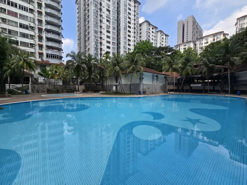Kondominium untuk Disewa di Bukit OUG Condominiums - Henrick Tan - Exterior - PropertyGuru.com.my