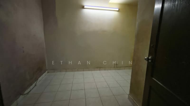 Rumah Teres untuk Dijual di Bukit Rahman Putra (Sungai Buloh) - Ethan Chin - Interior - PropertyGuru.com.my
