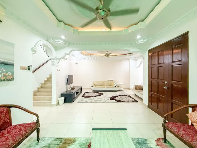 Semi-Detached House for Sale in D'Kayangan (Shah Alam) - Yazila Sulaimi - Living Room - PropertyGuru.com.my