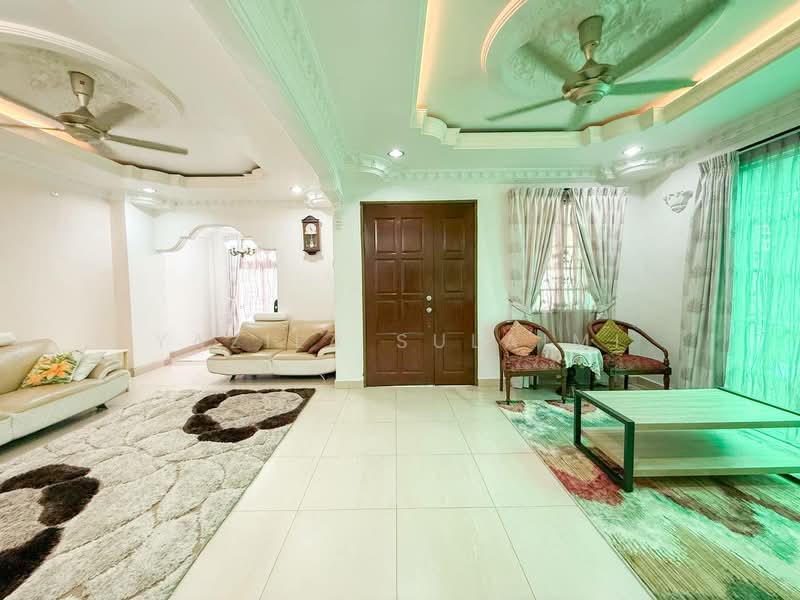 Semi-Detached House for Sale in D'Kayangan (Shah Alam) - Yazila Sulaimi - Living Room - PropertyGuru.com.my