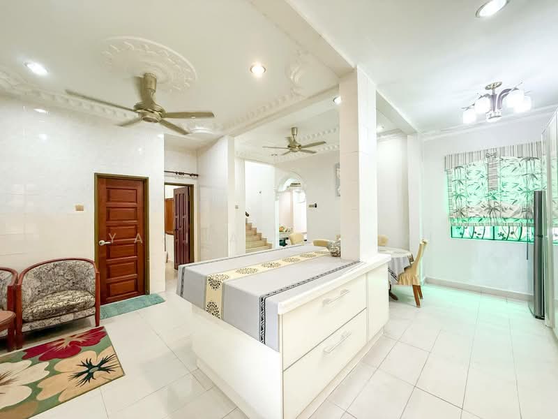 Semi-Detached House for Sale in D'Kayangan (Shah Alam) - Yazila Sulaimi - Interior - PropertyGuru.com.my