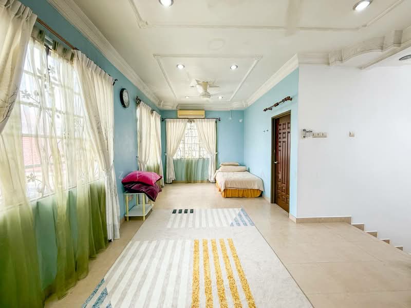 Semi-Detached House for Sale in D'Kayangan (Shah Alam) - Yazila Sulaimi - Bedroom - PropertyGuru.com.my
