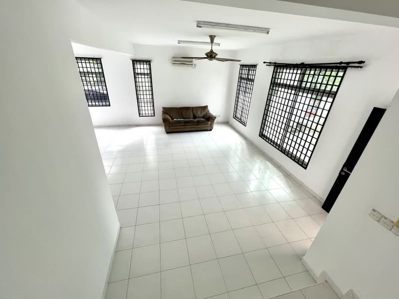 Rumah Teres 2 Tingkat untuk Dijual di Taman Setia Indah (Tebrau) - Ethan Lim - PropertyGuru.com.my