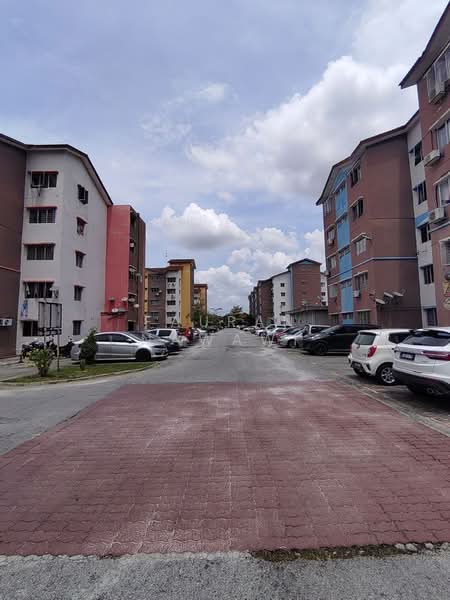 Apartment for Sale at Iris Apartment - Fauran Nawawi - PropertyGuru.com.my