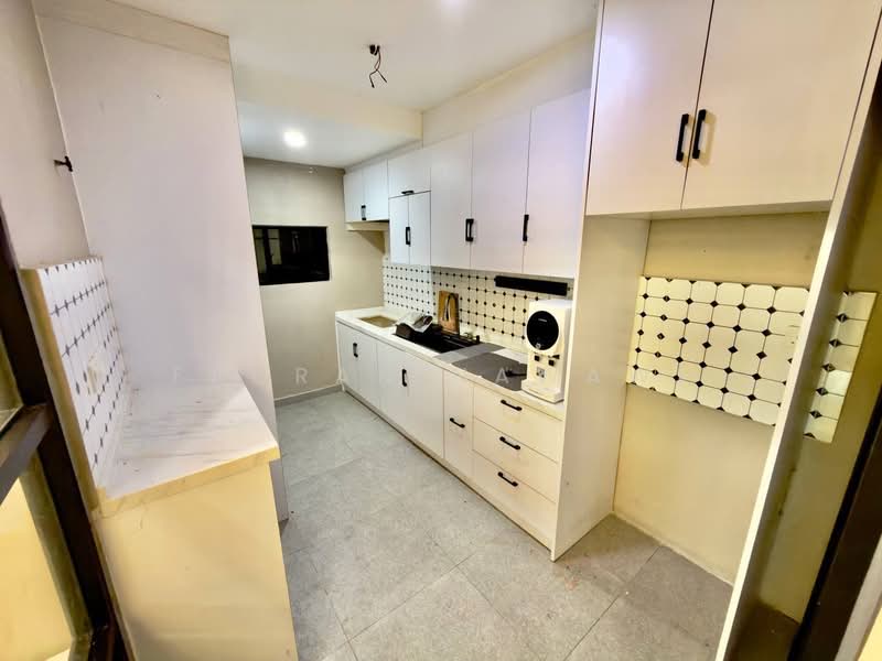 Pangsapuri untuk Dijual di Azaria - Fauran Nawawi - Kitchen - PropertyGuru.com.my