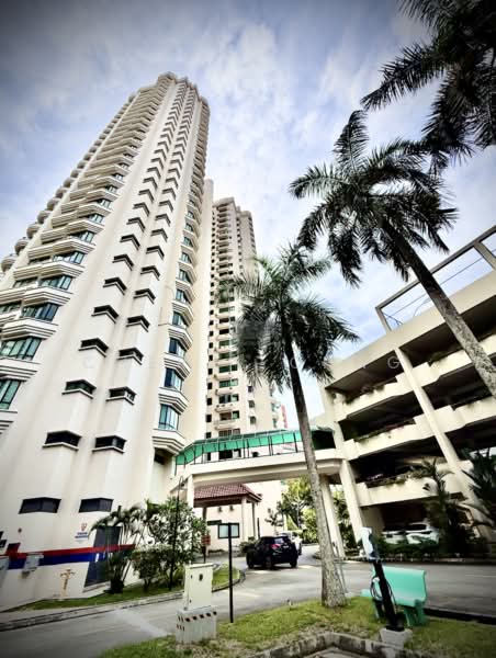 Kondominium untuk Dijual di Sri Pangkor Condominium - Cheryl Chng - Exterior - PropertyGuru.com.my