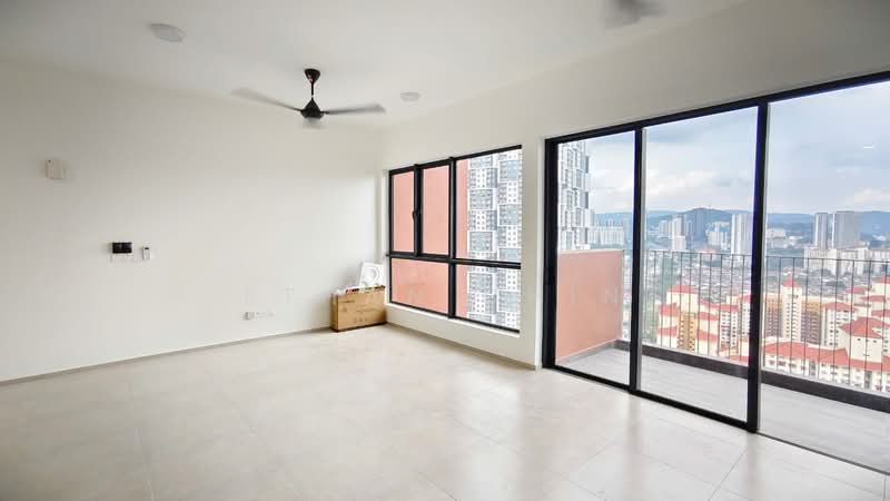 Kondominium untuk Disewa di EdgeWood Residences @ SkySanctuary - Ethan Chin - Living Room - PropertyGuru.com.my