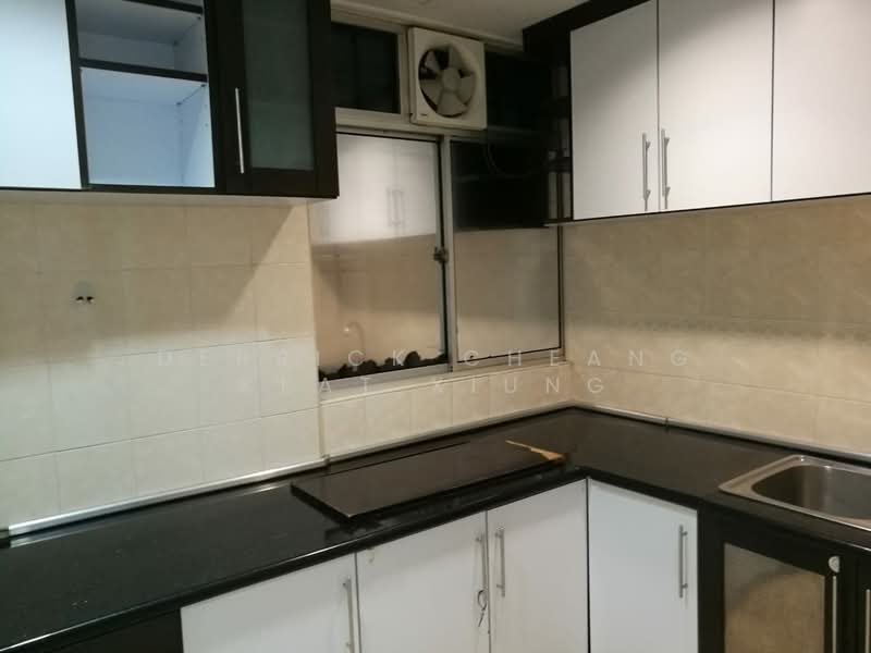 Apartment for Sale at Pandan Court - Derrick Cheang Keat Xiung - Kitchen - PropertyGuru.com.my