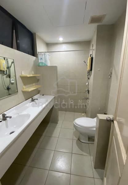 Kondominium untuk Disewa di Casa Green Condominium - JK Leong - Bathroom - PropertyGuru.com.my