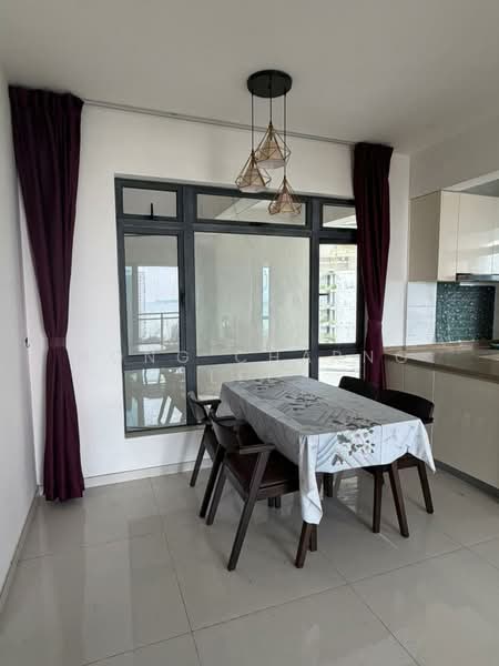 Apartment for Rent at Starview Bay @ Forest City - Hong Charng Lee - Dining Room - PropertyGuru.com.my