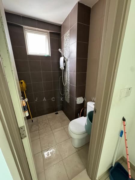 Kondominium untuk Dijual di Solaria Residences - Jack Law - Bathroom - PropertyGuru.com.my