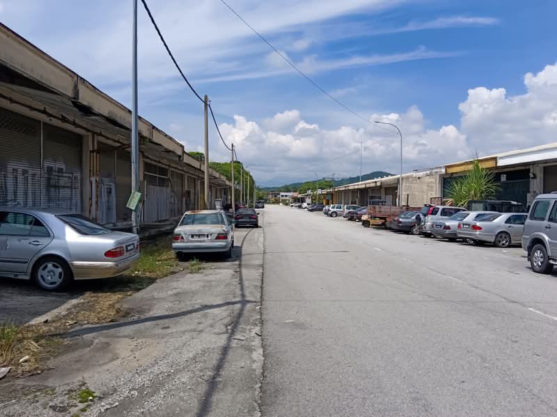 Terrace Factory for Rent in Bandar Bukit Beruntung (Bukit Beruntung) - Alan Tan - Exterior - PropertyGuru.com.my