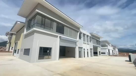 Kilang untuk Dijual di Kawasan Perusahaan Senawang Baru (Senawang) - KC Lo - PropertyGuru.com.my
