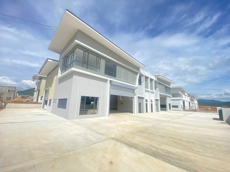 Kilang untuk Dijual di Kawasan Perusahaan Senawang Baru (Senawang) - KC Lo - Exterior - PropertyGuru.com.my