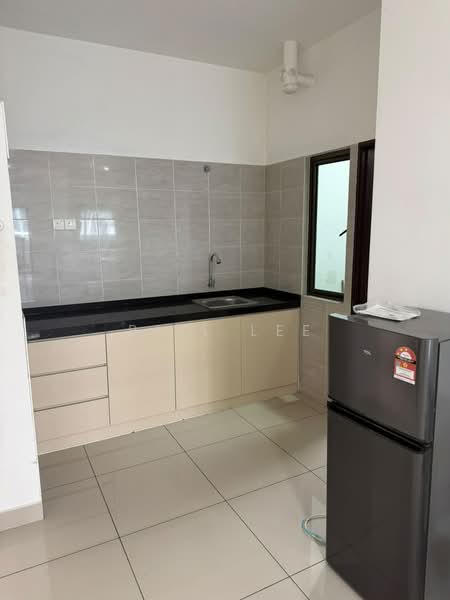 Condominium for Rent at Residensi Zamrud - Bill Lee - Kitchen - PropertyGuru.com.my