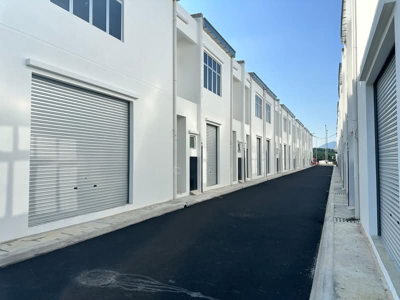 Shop / Office for Rent in Seremban 2 (Negeri Sembilan) - KC Lo - Exterior - PropertyGuru.com.my