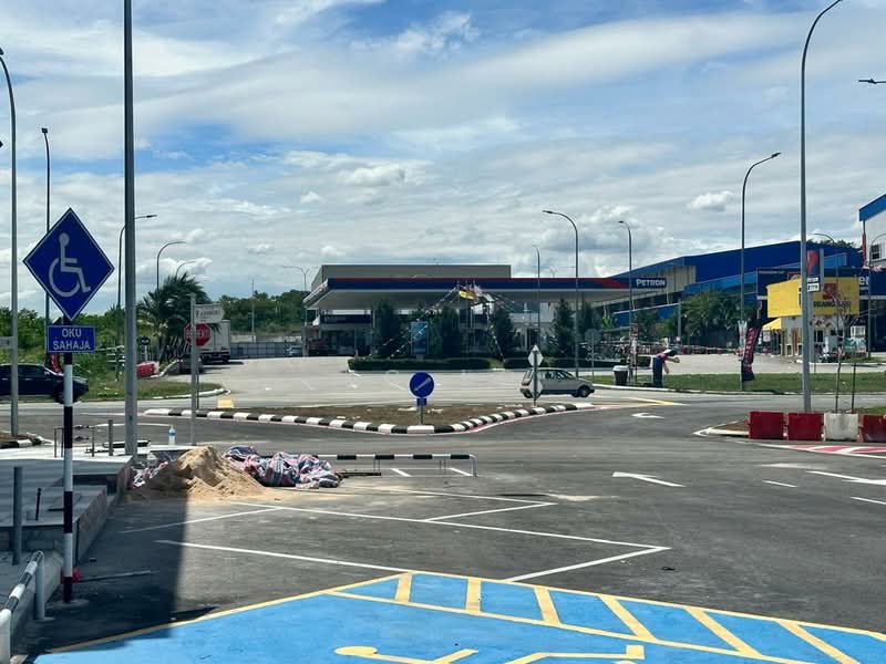 Shop / Office for Rent in Bandar Sri Sendayan (Negeri Sembilan) - KC Lo - PropertyGuru.com.my