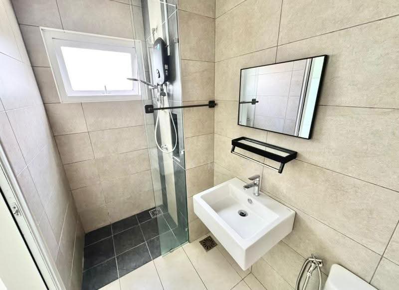 Kediaman Servis untuk Disewa di Plaza @ Kelana Jaya - Kar Yen See - Bathroom - PropertyGuru.com.my