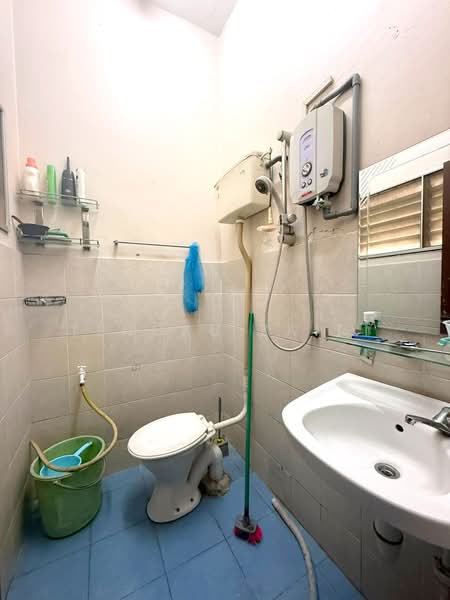 2-storey Terraced House for Sale in Bandar Nusaputra (Puchong) - Tengku Zairi - PropertyGuru.com.my