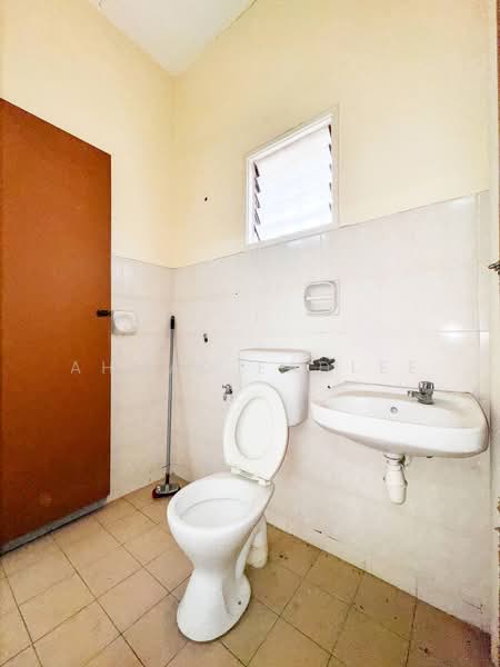 2-storey Terraced House for Sale in Taman Putra Prima (Puchong) - Ahmad Fadlee - PropertyGuru.com.my