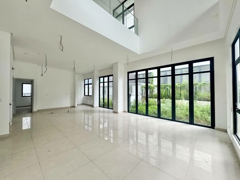 Semi-Detached House for Sale in Seksyen 13 (Shah Alam) - Luqman Ramli - Living Room - PropertyGuru.com.my