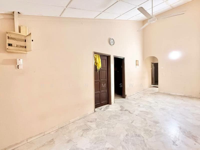 1-storey Terraced House for Sale in Bandar Baru Sungai Buloh (Sungai Buloh) - Hazlin Miswan - Interior - PropertyGuru.com.my