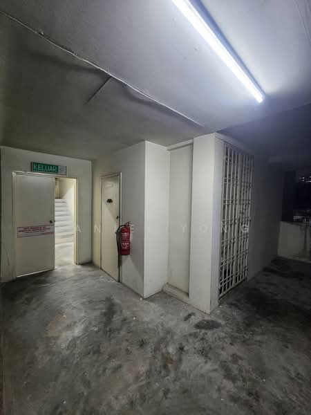 Apartment for Sale at Sri Kenari Apartment - Daniel Yong - Corridor - PropertyGuru.com.my