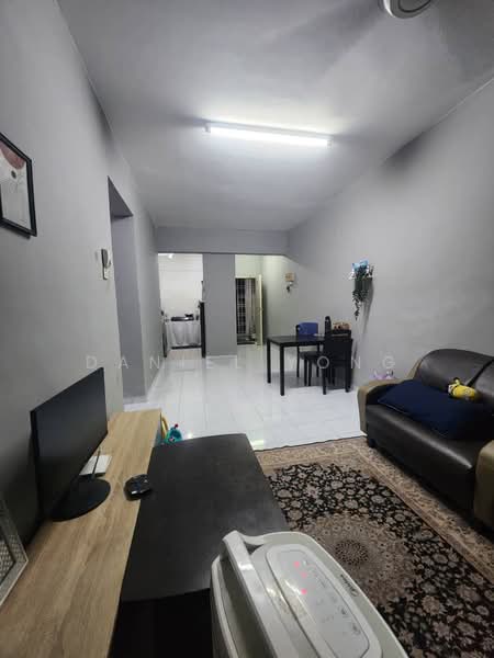 Apartment for Sale at Sri Kenari Apartment - Daniel Yong - Living Room - PropertyGuru.com.my