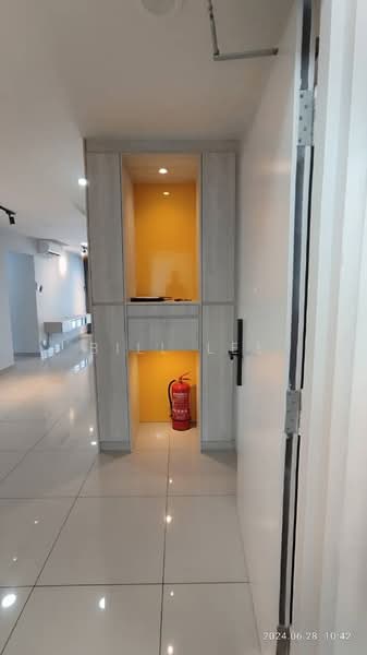 Servis Apartment untuk Dijual di Residensi Sutera 7 - Bill Lee - Corridor - PropertyGuru.com.my