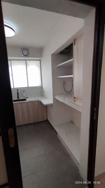 Servis Apartment untuk Dijual di Residensi Sutera 7 - Bill Lee - Kitchen - PropertyGuru.com.my