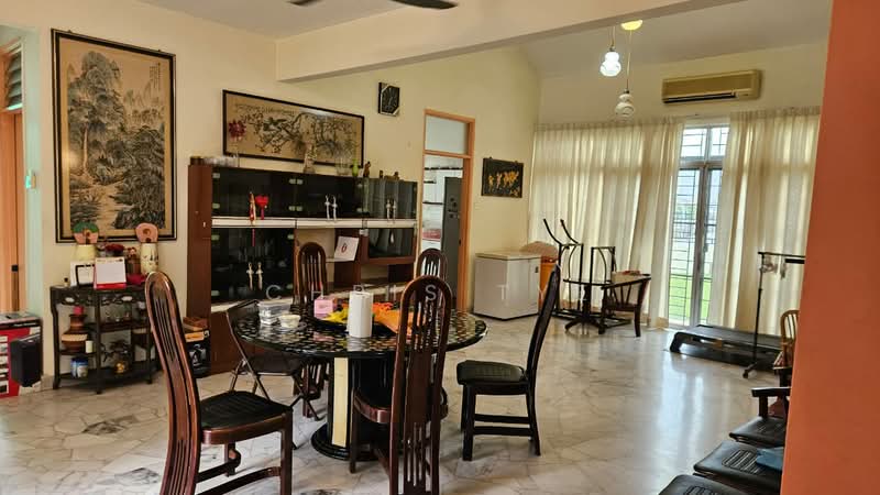 Bungalow for Sale in SS4 (Petaling Jaya) - Chris Tye - Living Room - PropertyGuru.com.my