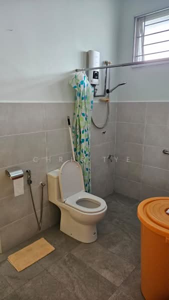 Bungalow for Sale in SS4 (Petaling Jaya) - Chris Tye - Bathroom - PropertyGuru.com.my