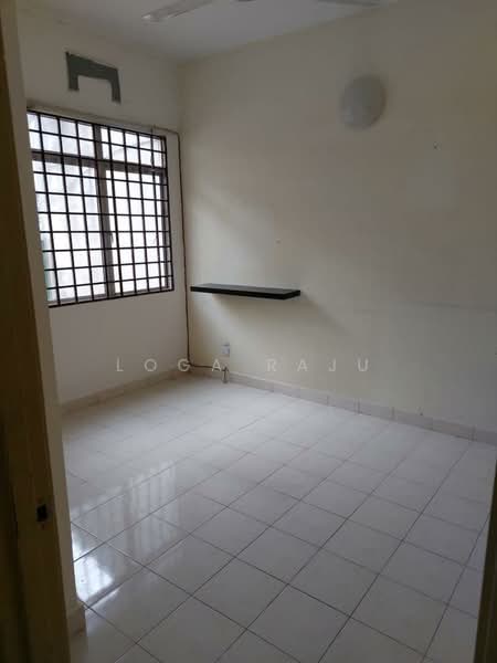 2-storey Terraced House for Rent in Kota Bayuemas (Klang) - Loga Raju - Interior - PropertyGuru.com.my