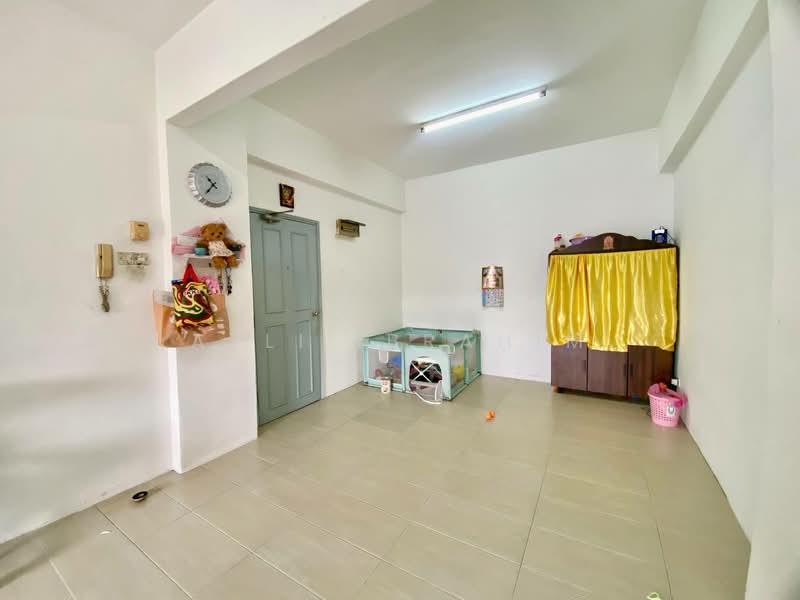Kondominium untuk Dijual di Evergreen Park Acorn & Hazel - Azli Ibrahim - Living Room - PropertyGuru.com.my