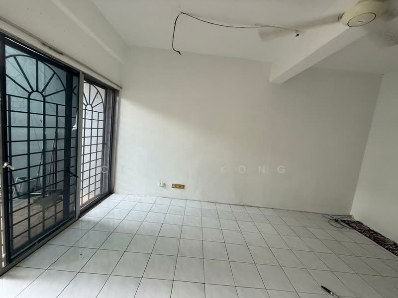 Rumah Teres untuk Disewa di Taman Bukit Kinrara (Bandar Kinrara) - Celine Kong - PropertyGuru.com.my