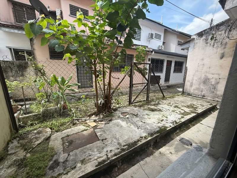 Rumah Teres untuk Disewa di Taman Bukit Kinrara (Bandar Kinrara) - Celine Kong - PropertyGuru.com.my