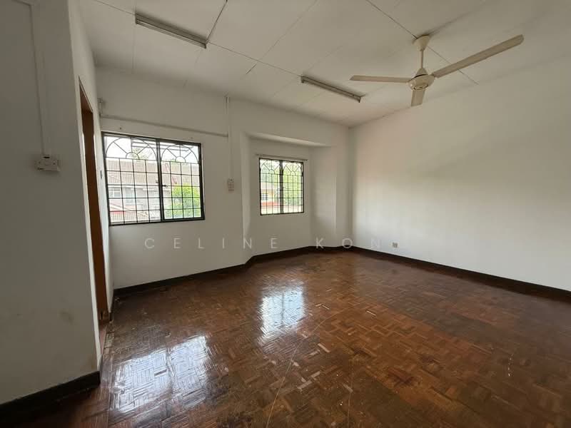 Rumah Teres untuk Disewa di Taman Bukit Kinrara (Bandar Kinrara) - Celine Kong - PropertyGuru.com.my