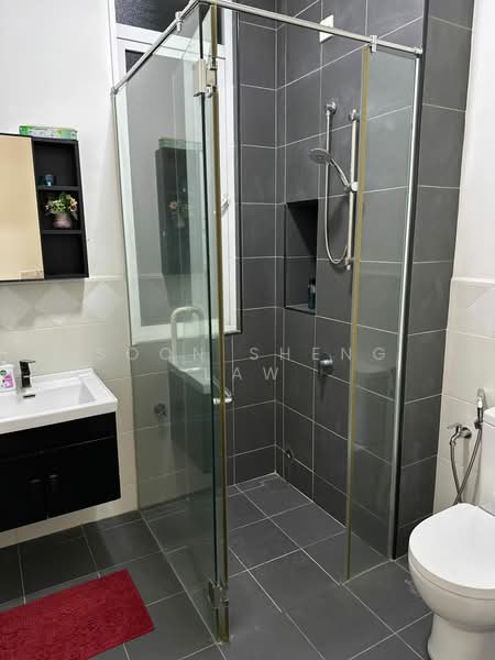 2-storey Terraced House for Sale in Eco Majestic (Semenyih) - Soon Sheng Law - Bathroom - PropertyGuru.com.my